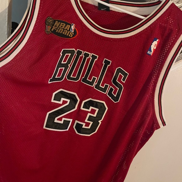 Mens Chicago Bulls, Jordan, number 23 size 56, 1997 - 98 💪🏼🔥 - Picture 1 of 6